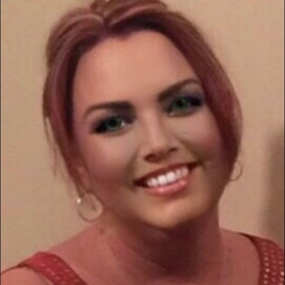 Meet your Posher, Michele - Picture 1 of 1